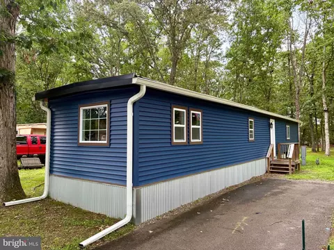 12 Hazelwood Dr, Pittsgrove, NJ 08318