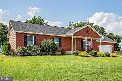 1 Kidd Ct, Carneys Point, NJ 08069