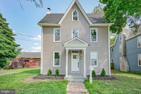89 Delaware Ave, Penns Grove, NJ 08069