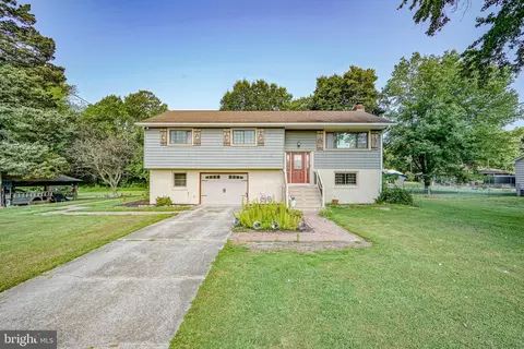 170 Fort Mott Rd, Pennsville, NJ 08070