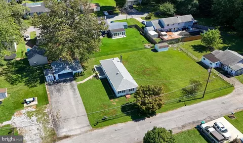 64 Dartmouth Rd, Pennsville, NJ 08070