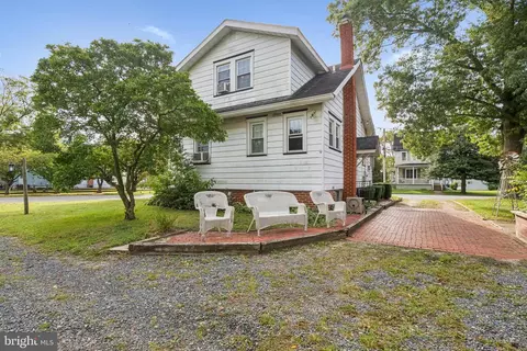 Exterior - 19 Sickler St, Quinton, NJ 08072 photo 4 of 6