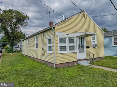 83 Willis Ave, Penns Grove, NJ 08069