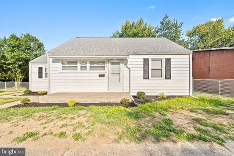 115 Chestnut St, Salem, NJ 08079