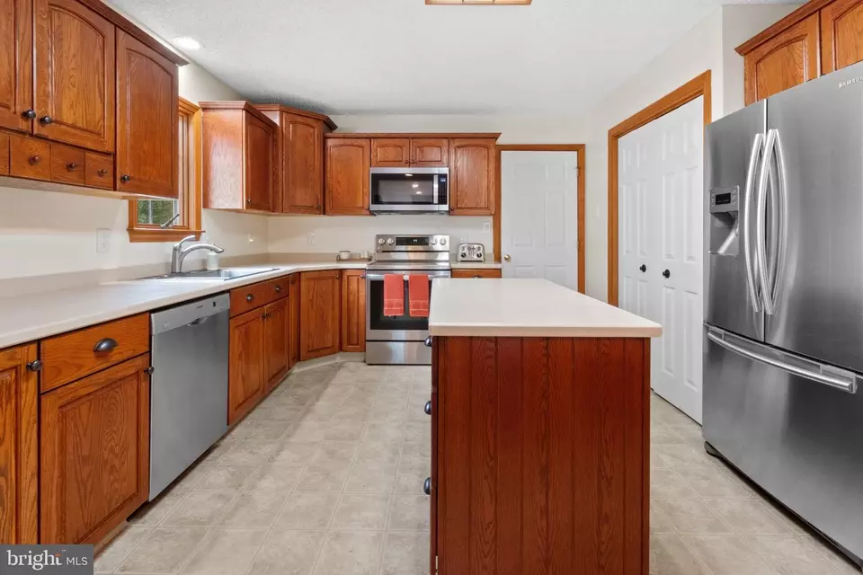 Kitchen - 735 Route 77, Monroeville, NJ 08343 photo 2 of 3