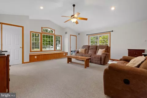 Living - 735 Route 77, Monroeville, NJ 08343 photo 1 of 2