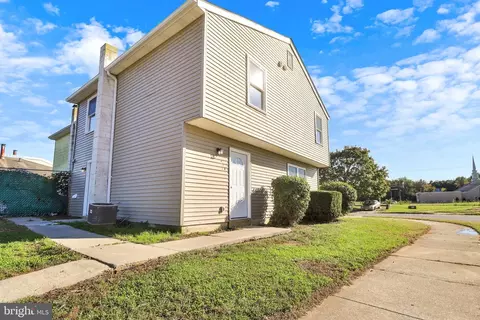 438 Afton Dr, Salem, NJ 08079