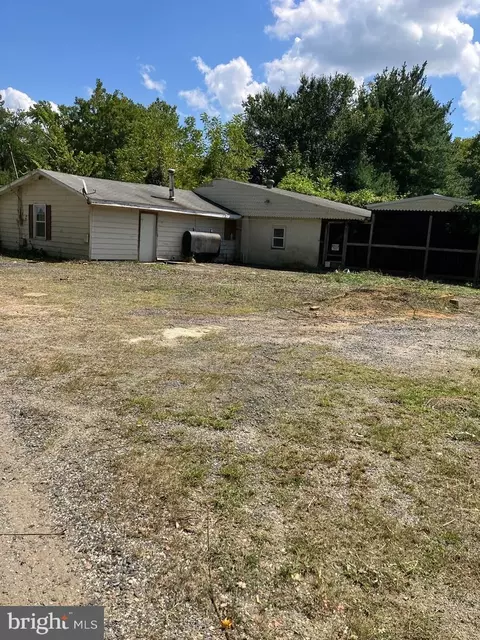41 New Bridge Rd, Quinton, NJ 08072