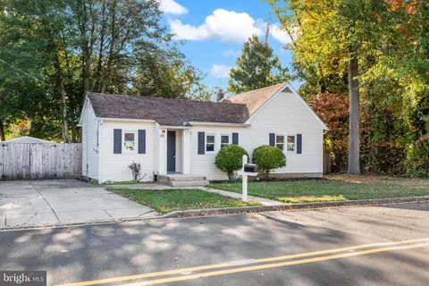 83 Rutgers Rd, Pennsville, NJ 08070