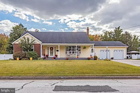 412 Erie Ave, Carneys Point, NJ 08069