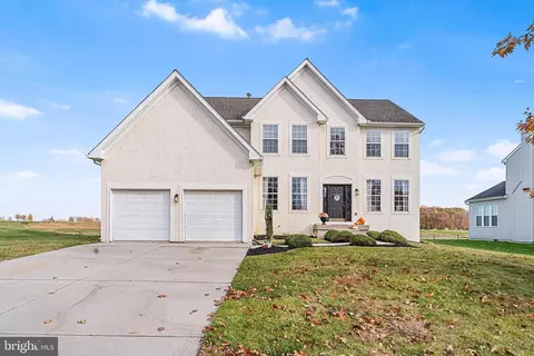29 Kingsberry Ln, Woodstown, NJ 08098