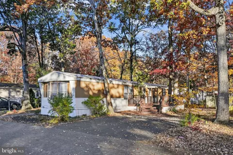 4 Donald Pl, Elmer, NJ 08318