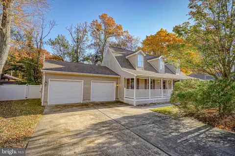 90 Sanford Rd, Pennsville, NJ 08070
