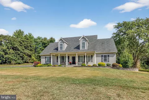 15 Laurel Ln, Pilesgrove, NJ 08098