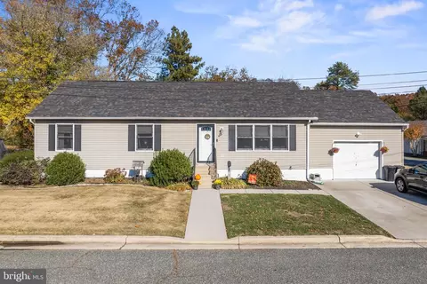311 Tyler Ave, Carneys Point, NJ 08069