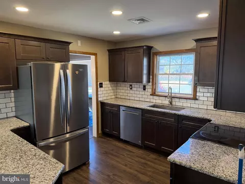 204 Compromise Rd, Mannington, NJ 08079 photo 9