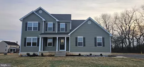 10 Fieldstone Ct, Bridgeton, NJ 08302