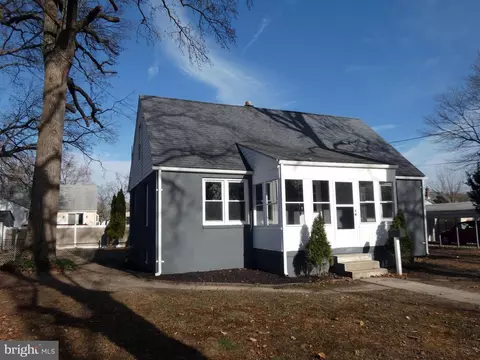 411 Manor Ave, Carneys Point, NJ 08069