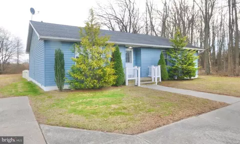 298 N Hook Rd, Pennsville, NJ 08070