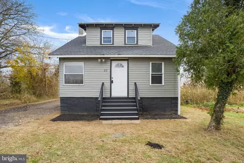 22 Old Kings, Salem, NJ 08079