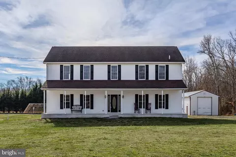 Exterior - 29 Three Bridge Rd, Monroeville, NJ 08343 photo 2 of 5