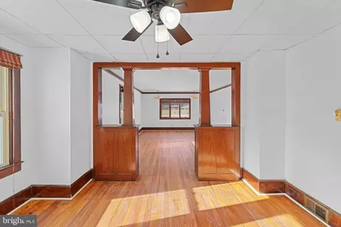 Living - 200 N Union St, Salem, NJ 08079 photo 1 of 7