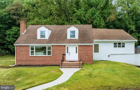 80 Union St, Pennsville, NJ 08070