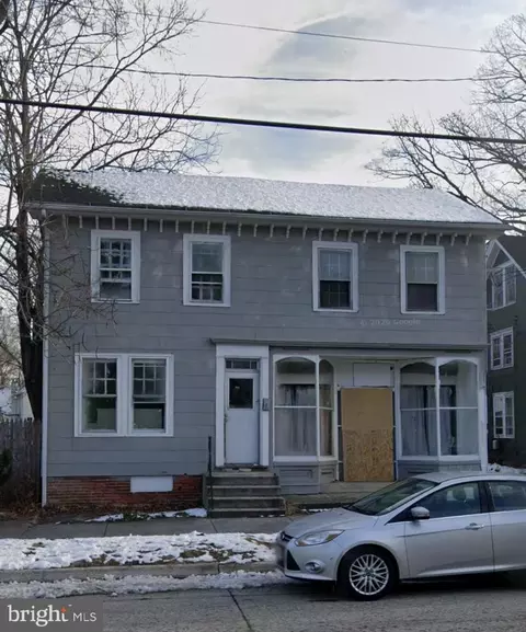 296 E 298 E Broadway, Salem, NJ 08079