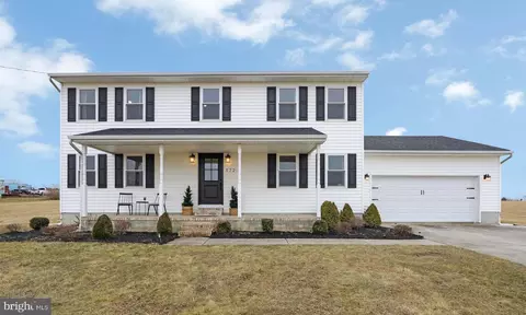 172 Featherbed Ln, Pilesgrove, NJ 08098