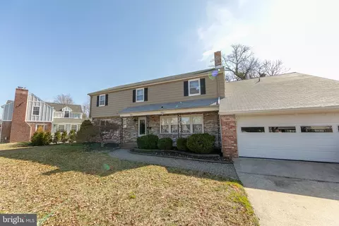 23 School Ln, Carneys Point, NJ 08069