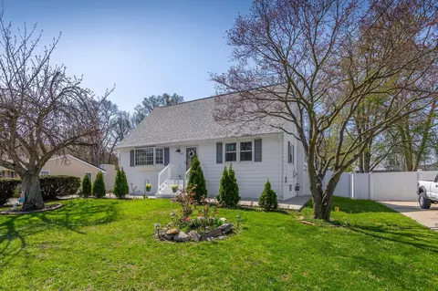 63 New Jersey, Pennsville, NJ 08070
