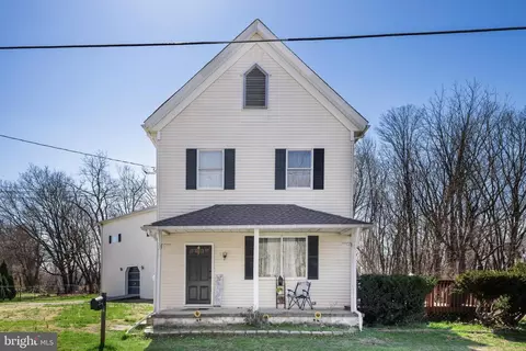 243 Palatine Rd, Pittsgrove, NJ 08318