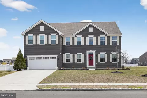 82 Kingsberry Ln, Woodstown, NJ 08098