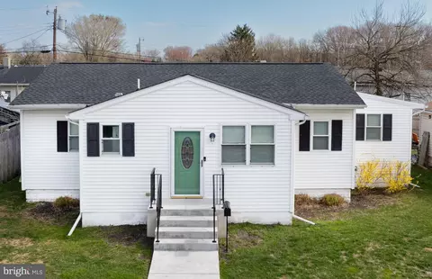 329 Wilson Ave, Carneys Point, NJ 08069