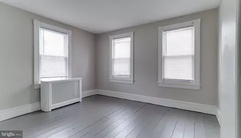 Bedroom - 112 8th St, Salem, NJ 08079 photo 2 of 3