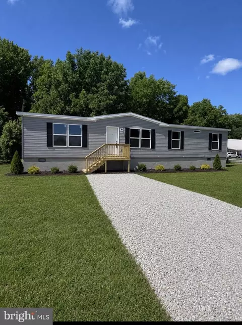 28 Fourth Ave, Carneys Point, NJ 08069