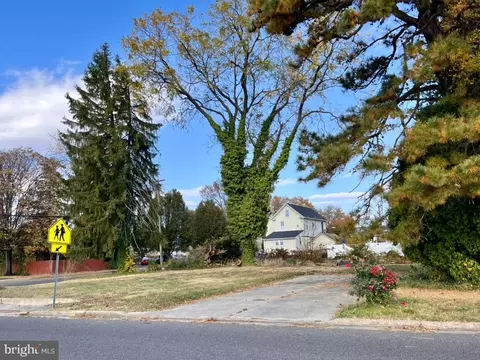 36 Dunn Ln, Pennsville, NJ 08070