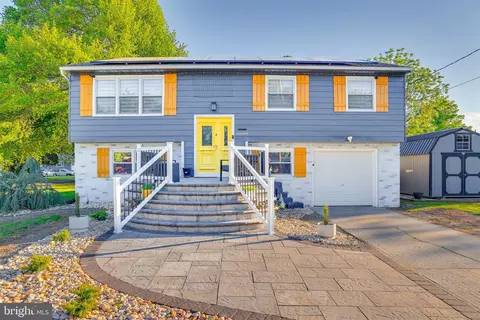 129 Michigan Rd, Pennsville, NJ 08070