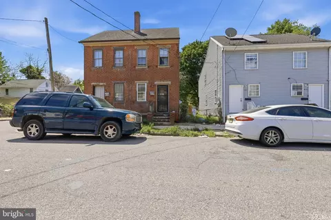 233 Sinnickson St, Salem, NJ 08079