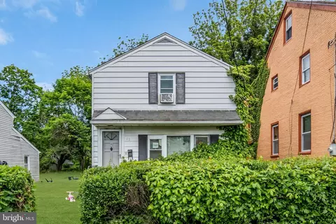 41 Yorke St, Salem, NJ 08079