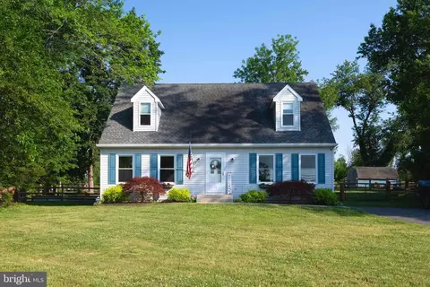 15 Lotus Ave, Woodstown, NJ 08098