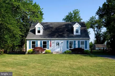 15 Lotus Ave, Woodstown, NJ 08098