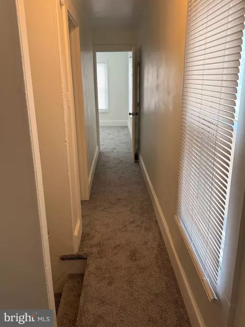 Entry Way - 176 Griffith St, Salem, NJ 08079 photo 2 of 4