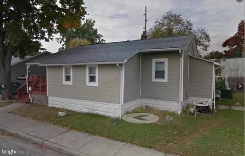 264 Birch St, Carneys Point, NJ 08069