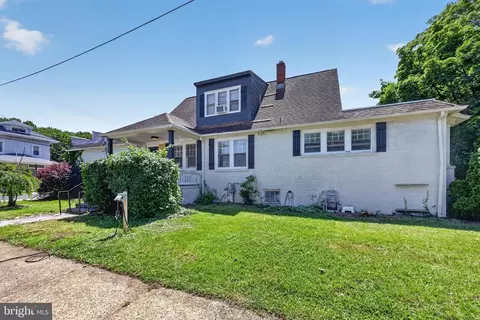 204 E Main St, Penns Grove, NJ 08069