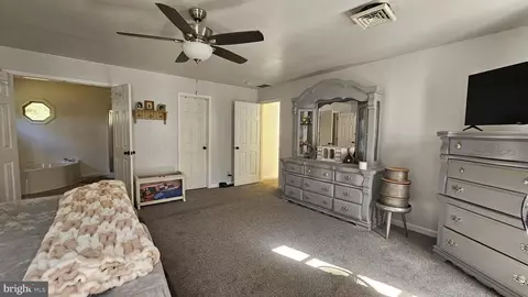 Bedroom - 400 Monroeville Rd, Monroeville, NJ 08343 photo 4 of 4