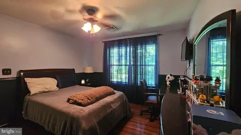 Bedroom - 400 Monroeville Rd, Monroeville, NJ 08343 photo 1 of 4