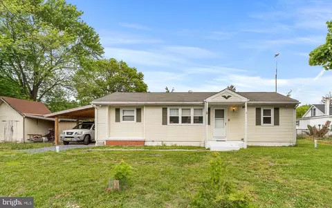 Exterior - 2 Stuart Dr, Salem, NJ 08079 photo 1 of 8