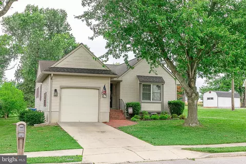3 Blanche St, Woodstown, NJ 08098