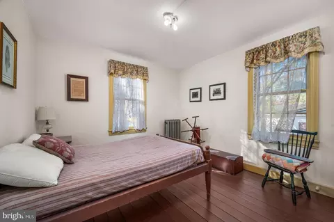 Bedroom - 109 W Broadway, Salem, NJ 08079 photo 6 of 9